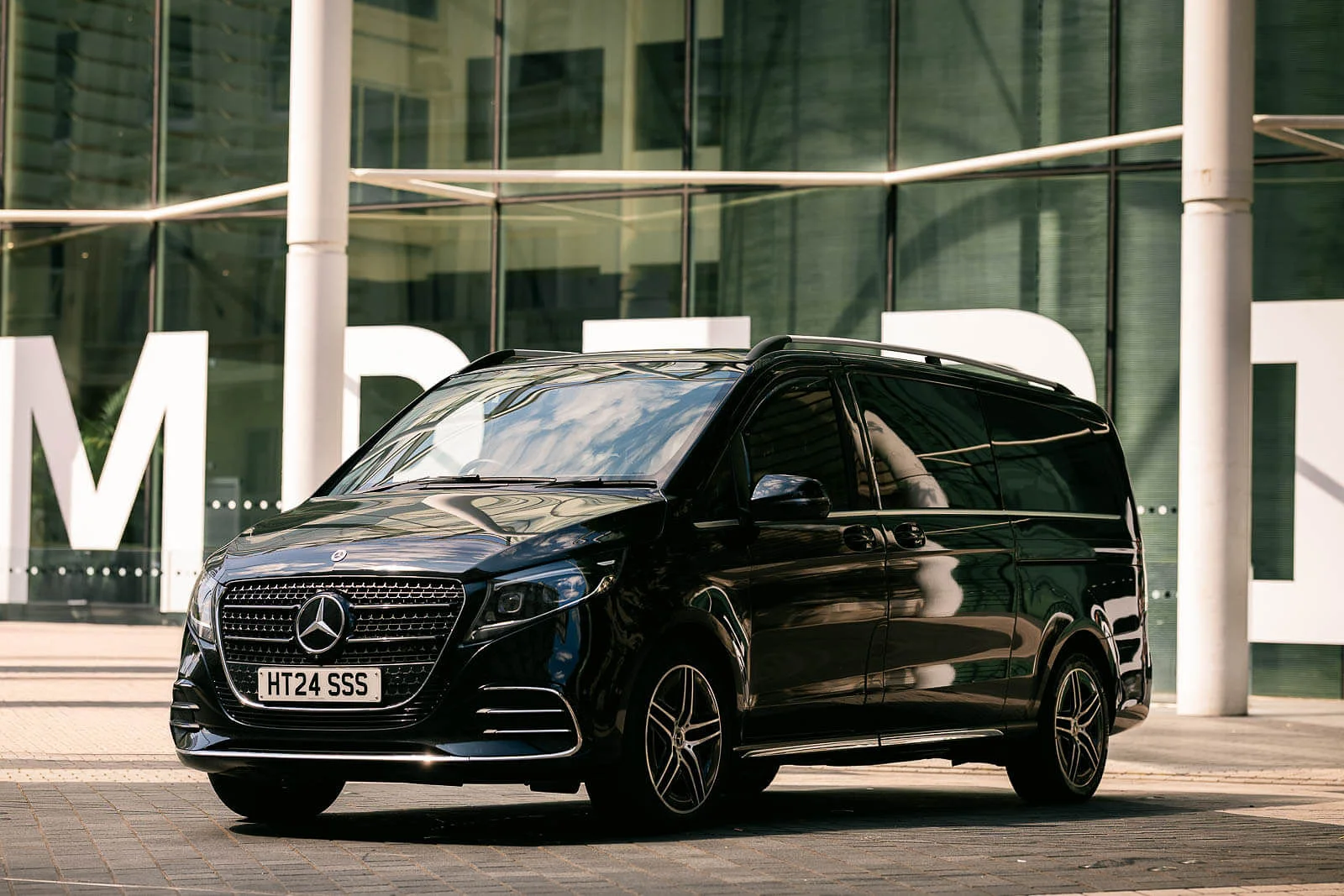 Mercedes V-Class in London